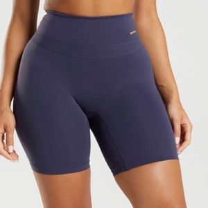 Whitney Simmons x Gymshark v3 biker shorts. Size large. Excellent condition